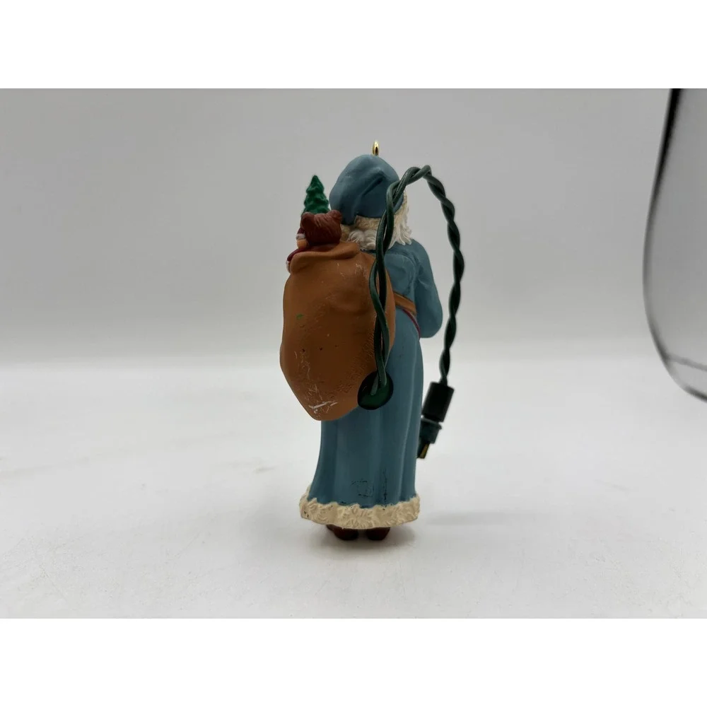 Hallmark Keepsake Ornament 1991 Vintage Father Christmas Magic Flickering Light